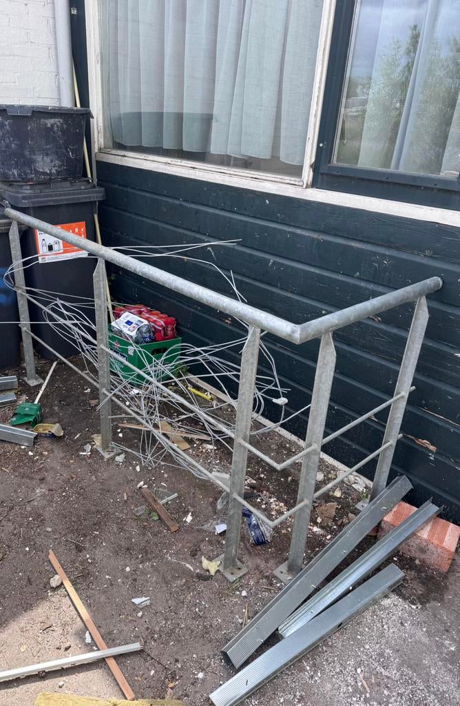 Balustrade van staal, Ophalen, Gebruikt, Overige typen, Minder dan 2 meter