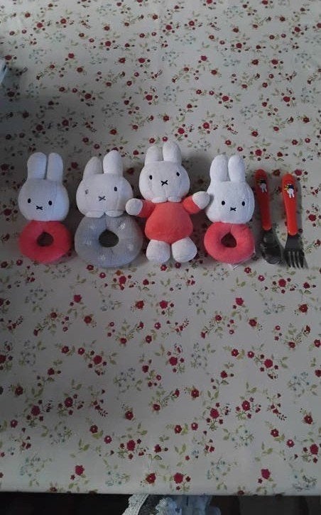 Dick bruna nijntje kinderbestek met rammelaars en Knuffeltje, Gebruikt, Konijn, Nijntje, Ophalen of Verzenden