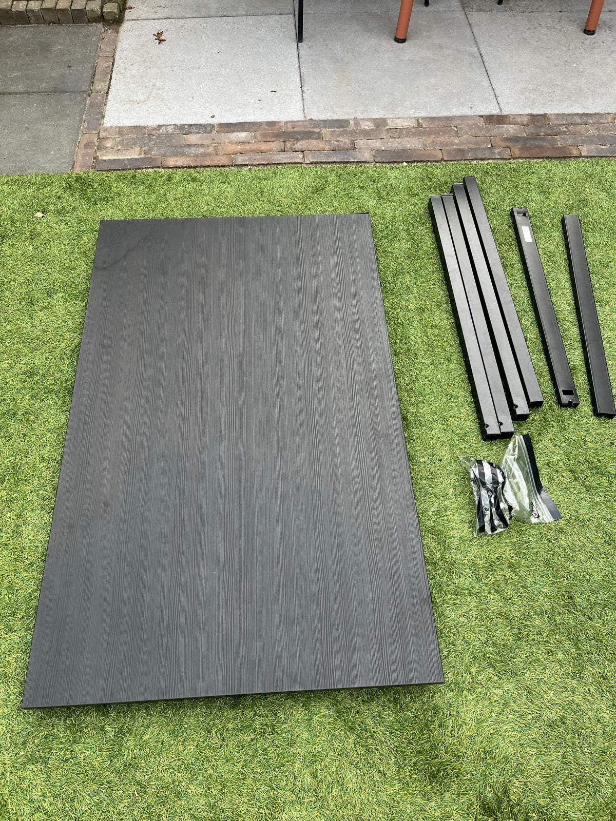 IKEA TÄRENDÖ Tafel - Zwart, Gebruikt, Ophalen, Gebruikt, 100 tot 150 cm, 50 tot 100 cm