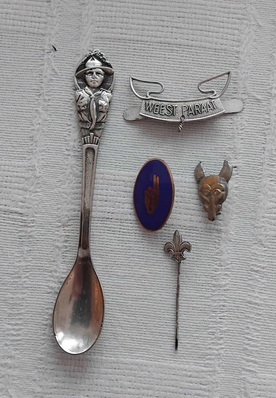 Scouting items, Ophalen of Verzenden, Gebruikt, Embleem, Speld of Insigne