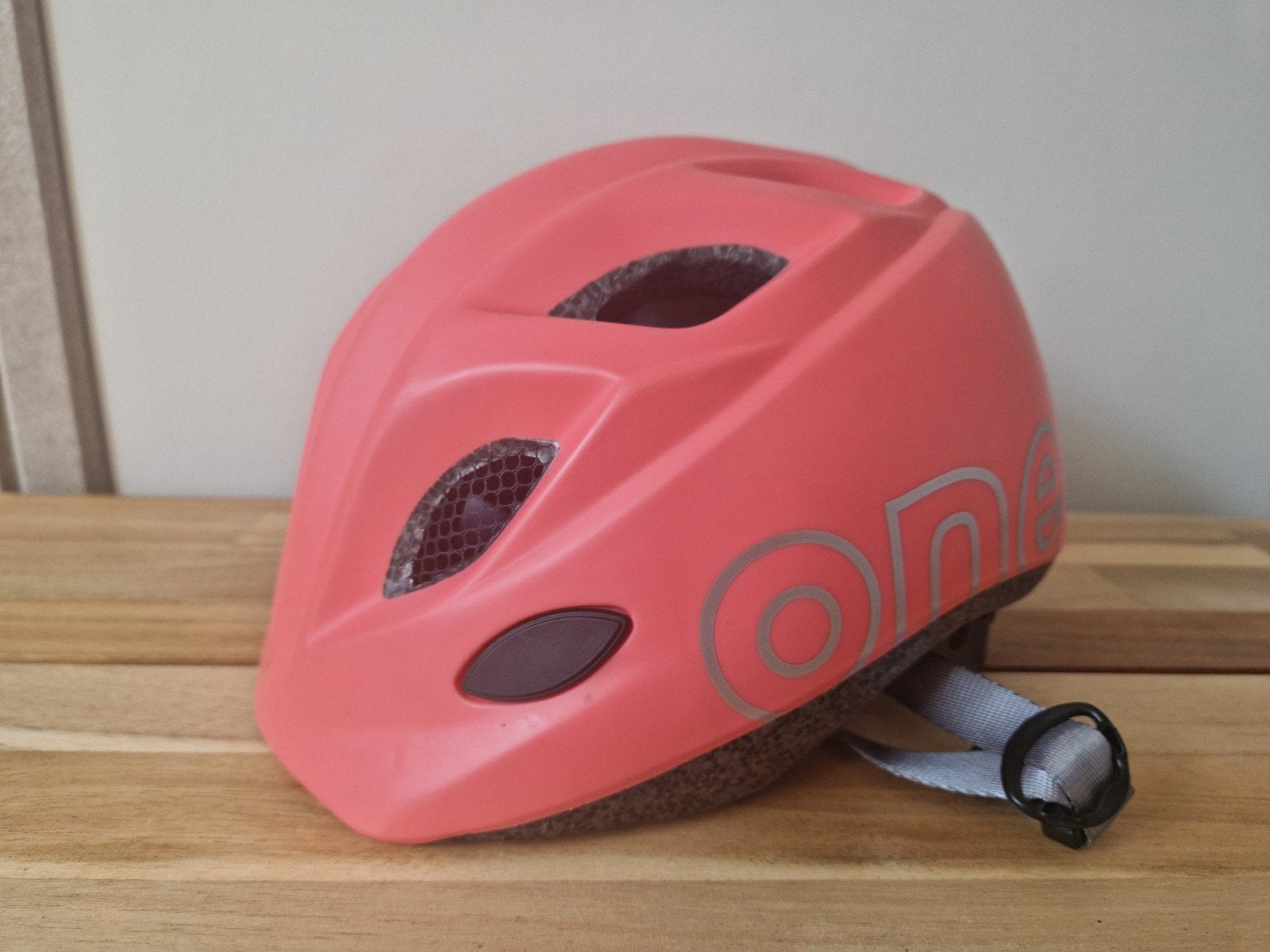 Bobike One Plus XS Fietshelm Koraalrood 48-52 cm, Meisje, Zo goed als nieuw, Bobike, Ophalen
