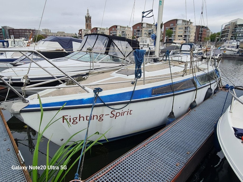 Bavaria 808 zeilboot