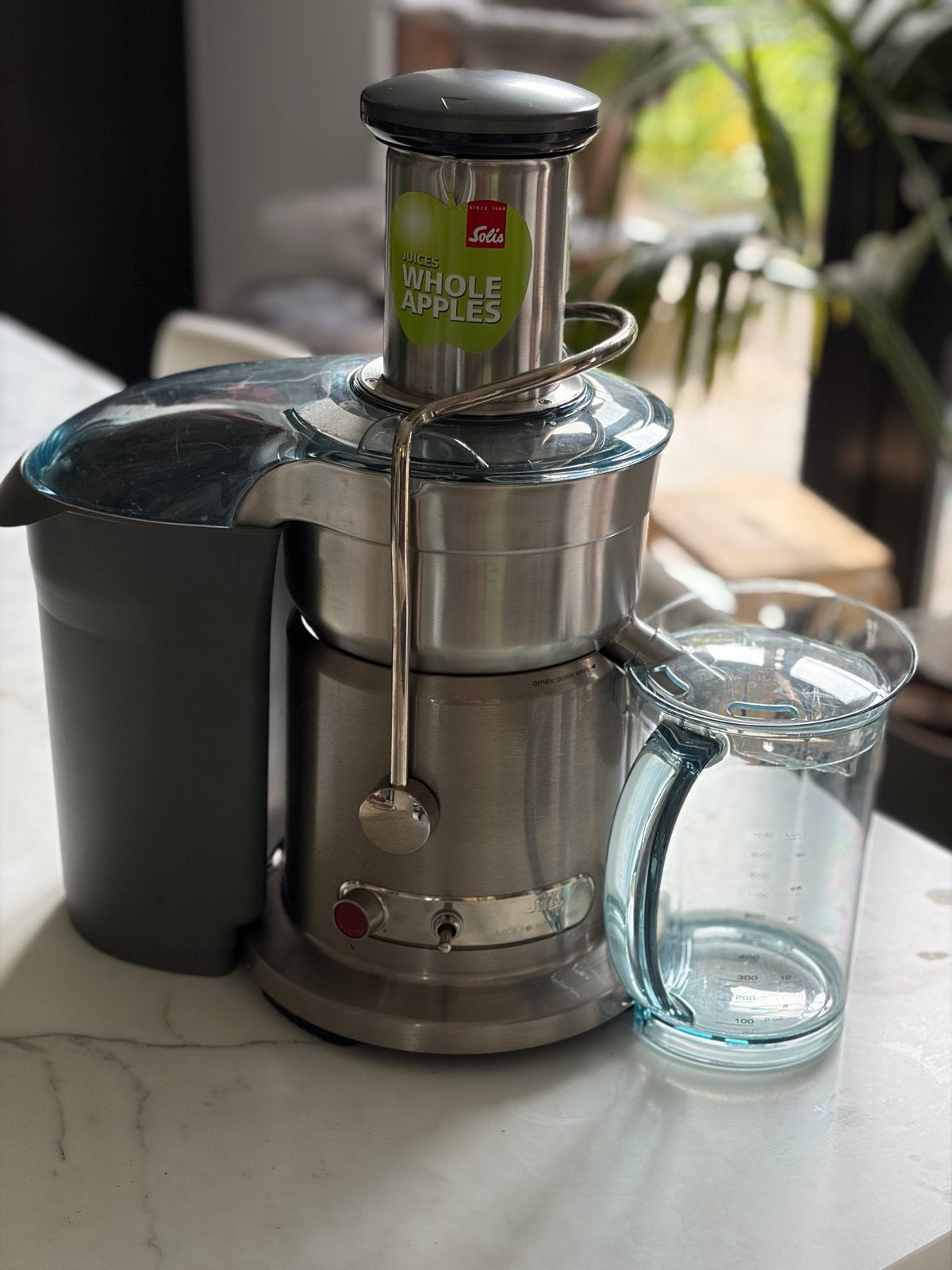 Solis Sapcentrifuge 843 - Krachtige Juicer voor Vers Sap, Ophalen of Verzenden, Gebruikt, Elektrisch, Sapcentrifuge