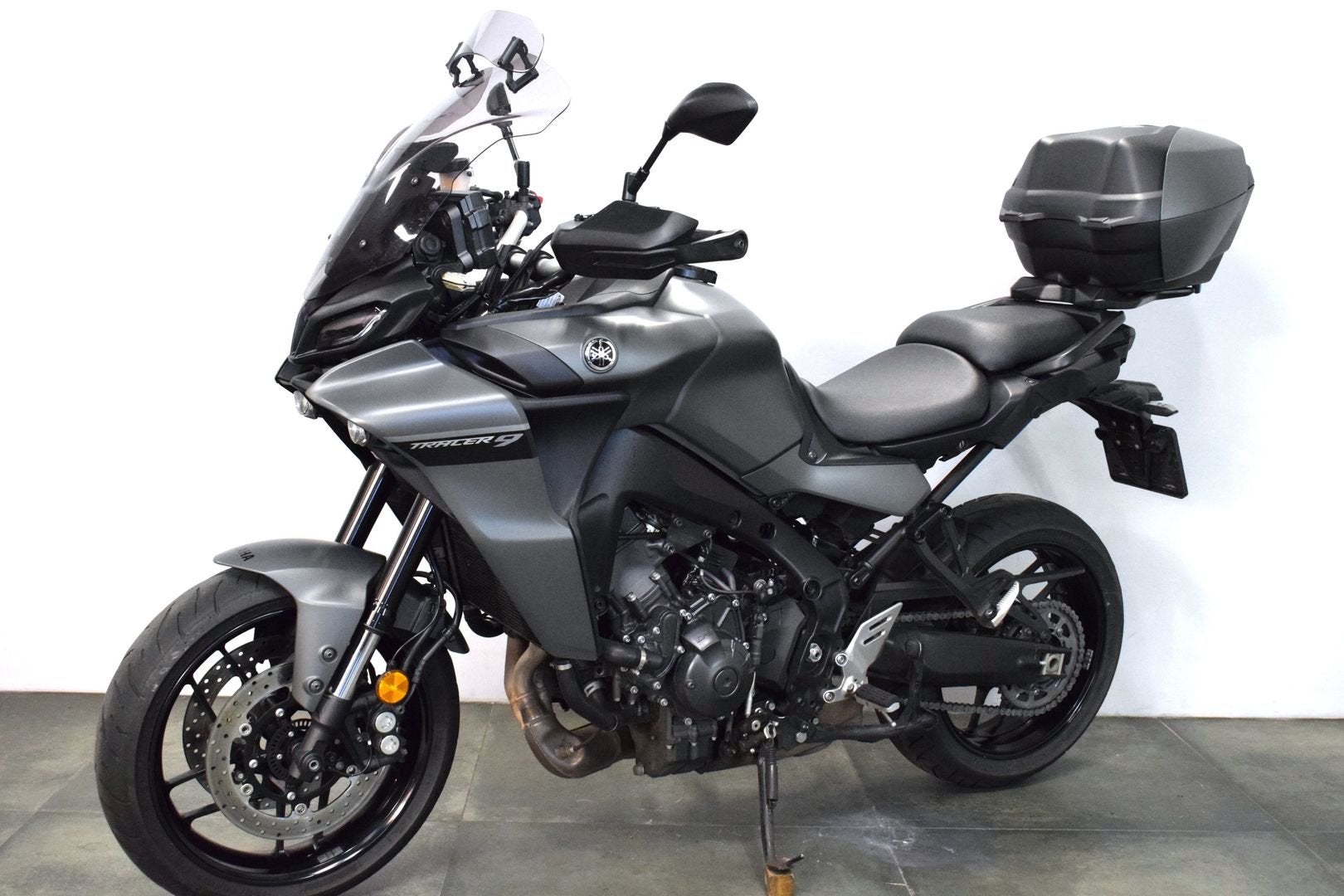 YAMAHA Tracer 9 (bj 2022), 890 cc, Motorrijbewijs A, Bedrijf, Meer dan 35 kW