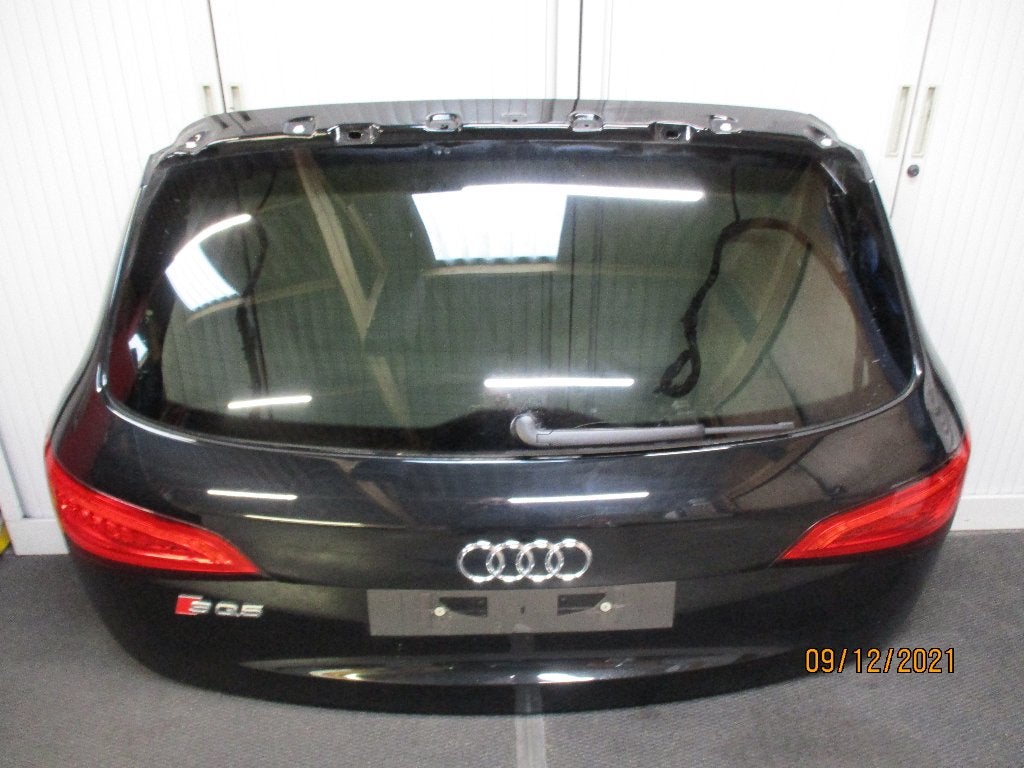 Achterklep Audi Q5 Zwart met. kleurcode LZ9Y, Gebruikt, Achterklep, Achter, Audi