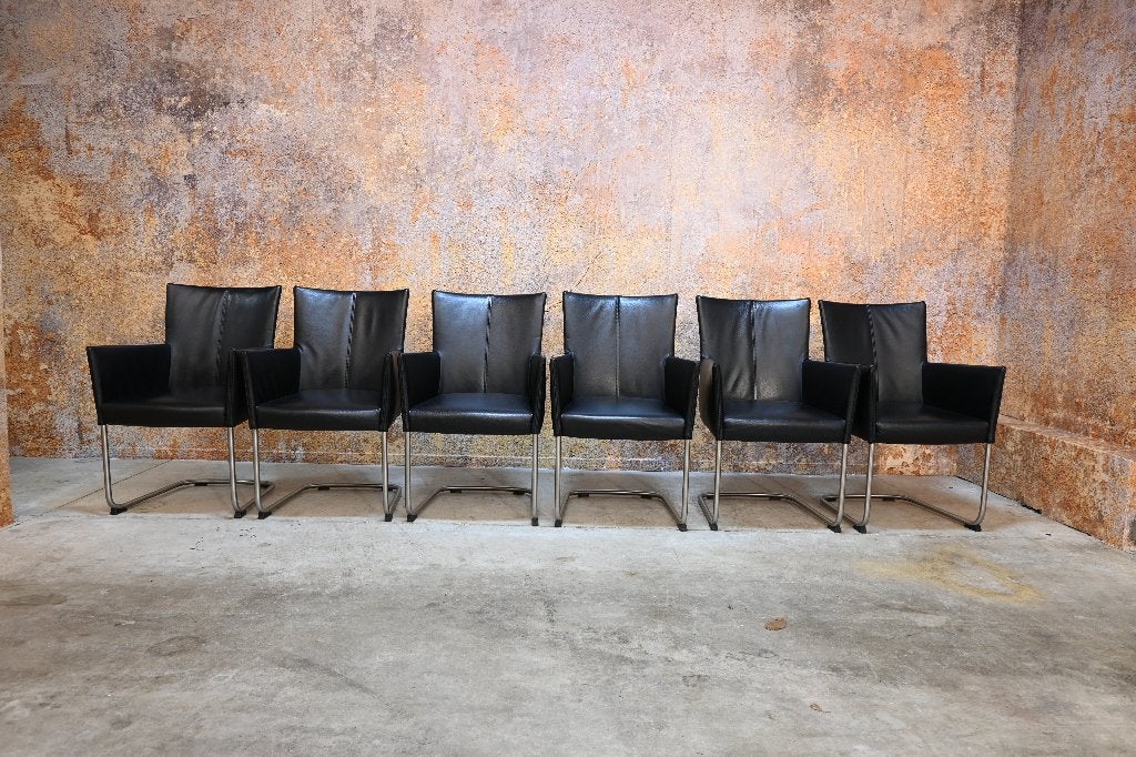 ZGANieuw 6 zwarte leren Bert Plantagie Jones design stoelen, Huis en Inrichting, Zwart, Ophalen of Verzenden, Zo goed als nieuw