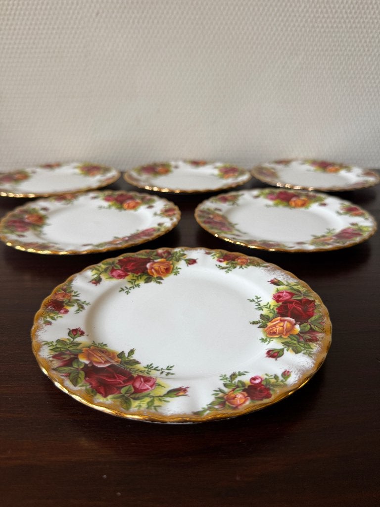 PER STUK Royal Albert Old Country Roses Gebaksbordjes 16 cm, Ophalen of Verzenden