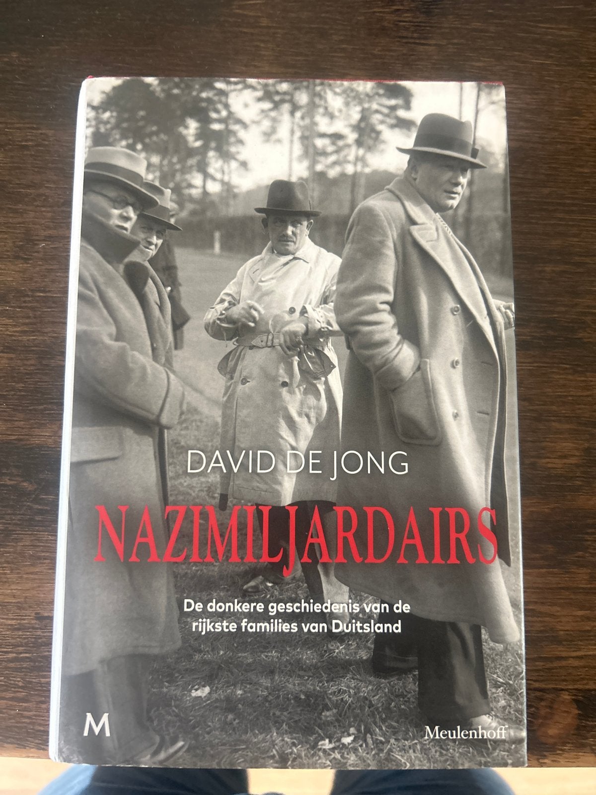Nazimiljardairs: De donkere geschiedenis van de rijkste fami, Ophalen of Verzenden, 20e eeuw of later, Gelezen, Europa