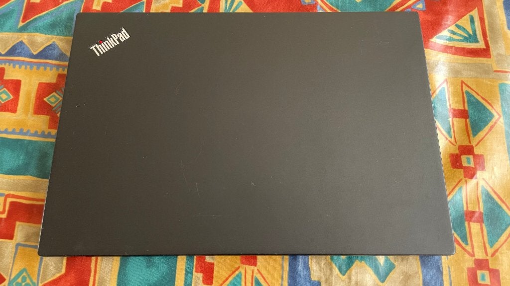 Foto 6 van Lenovo Thinkpad T495s 16GB Ryzen 5 Pro