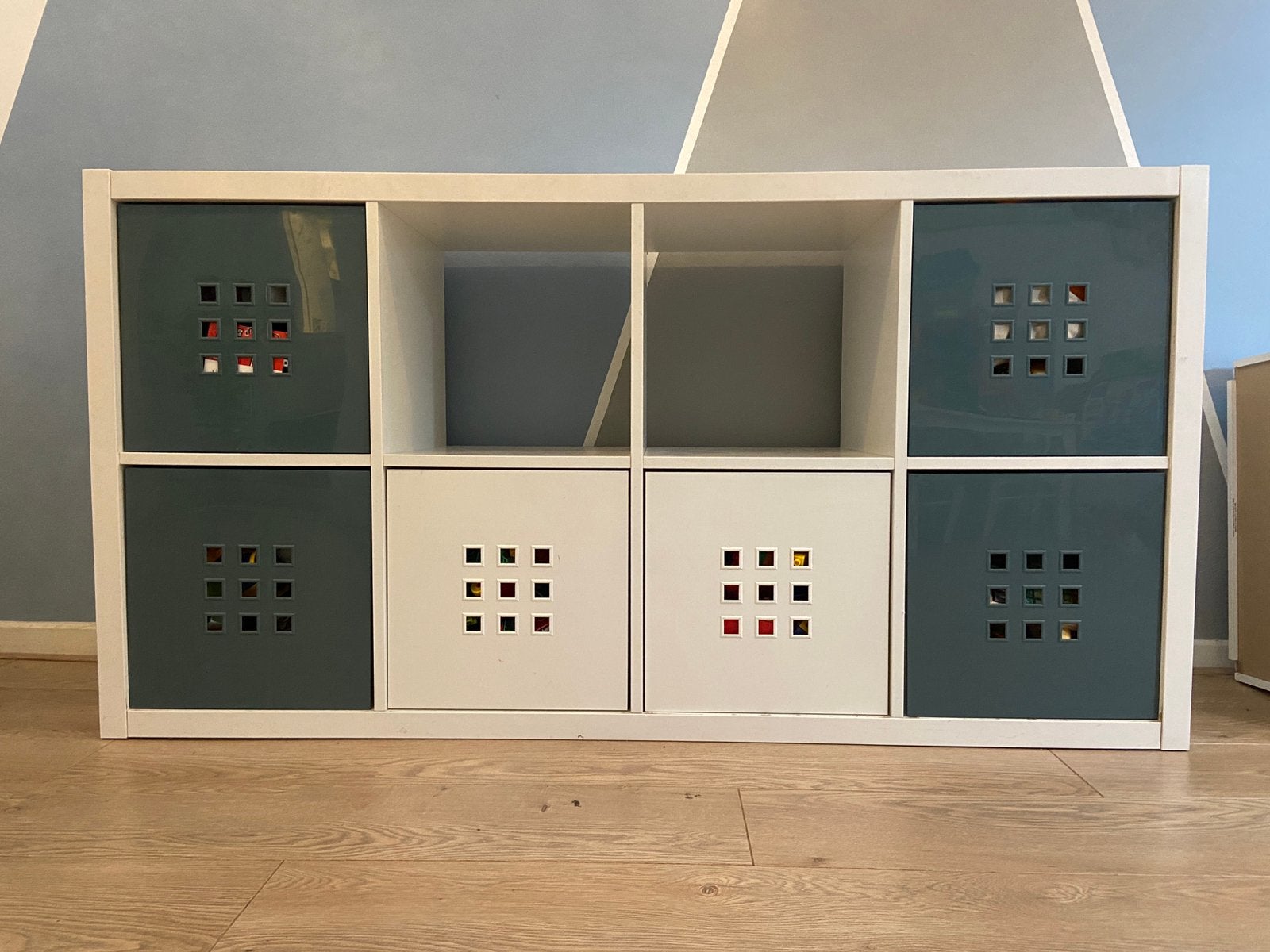 Gratis af te halen: ikea kallax kast met opbergbakken, Ophalen, Gebruikt, Minder dan 150 cm, Minder dan 100 cm