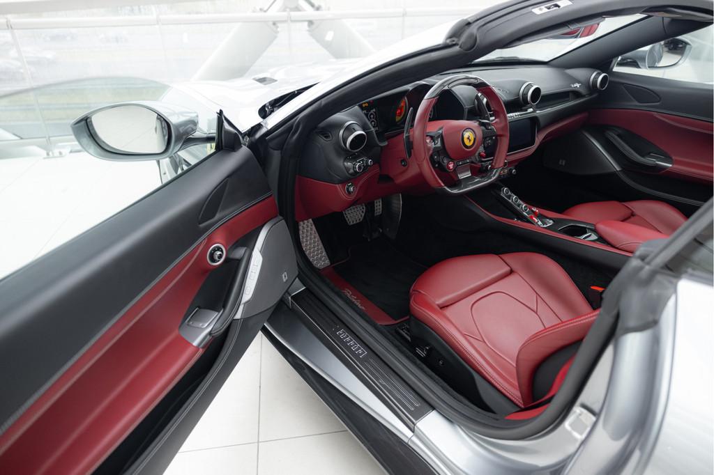 Ferrari Portofino 3.9 V8 | Full Carbon | Pass Display |, Auto's, Automaat, Gebruikt, Cabriolet, Leder