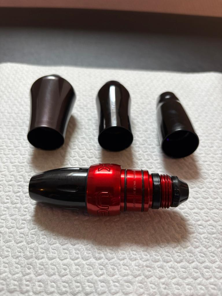 Fk irons xion tattoo machine, Hobby en Vrije tijd, Tekenen, Ophalen of Verzenden, Zo goed als nieuw, Overige typen