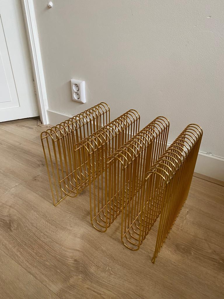 AYTM Curva tijdschriftenrek goud, Ophalen of Verzenden, Zo goed als nieuw