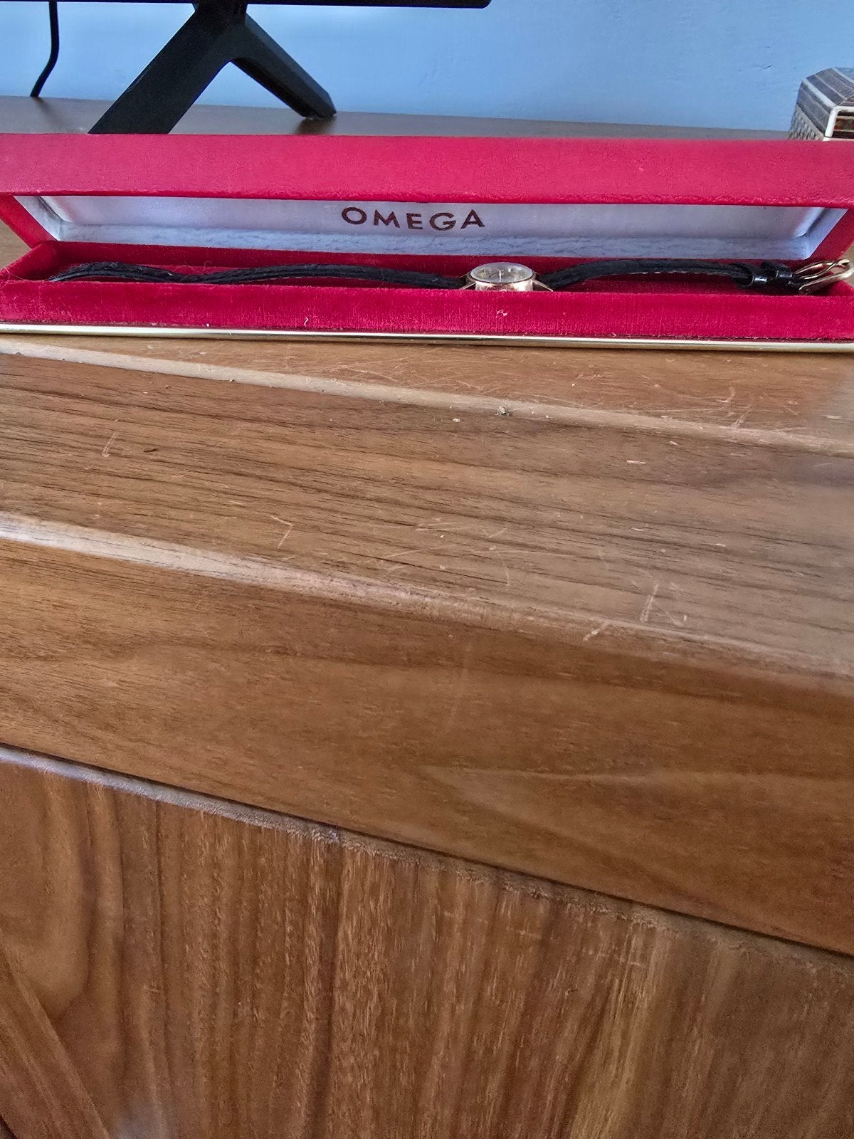 Omega dames horloge Geneve met originele doos, Overige merken, Overige materialen, Polshorloge, Ophalen of Verzenden