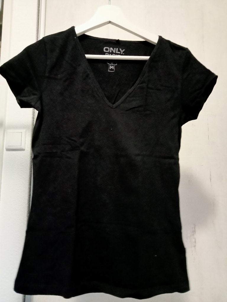 Only topje - hemdje ( maat M ), Kleding | Dames, Tops, Maat 38/40 (M), Zwart, Ophalen of Verzenden, Zonder mouw