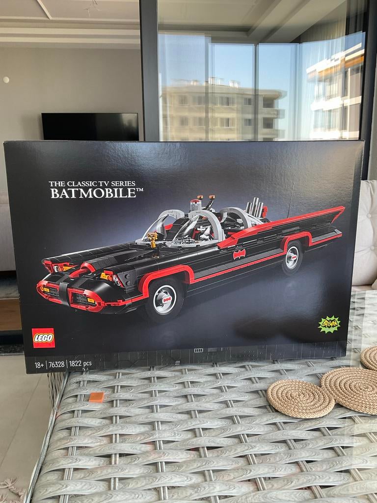 LEGO Batmobile Classic TV Series 76328 Nieuw in doos, Ophalen of Verzenden, Nieuw, Overige typen