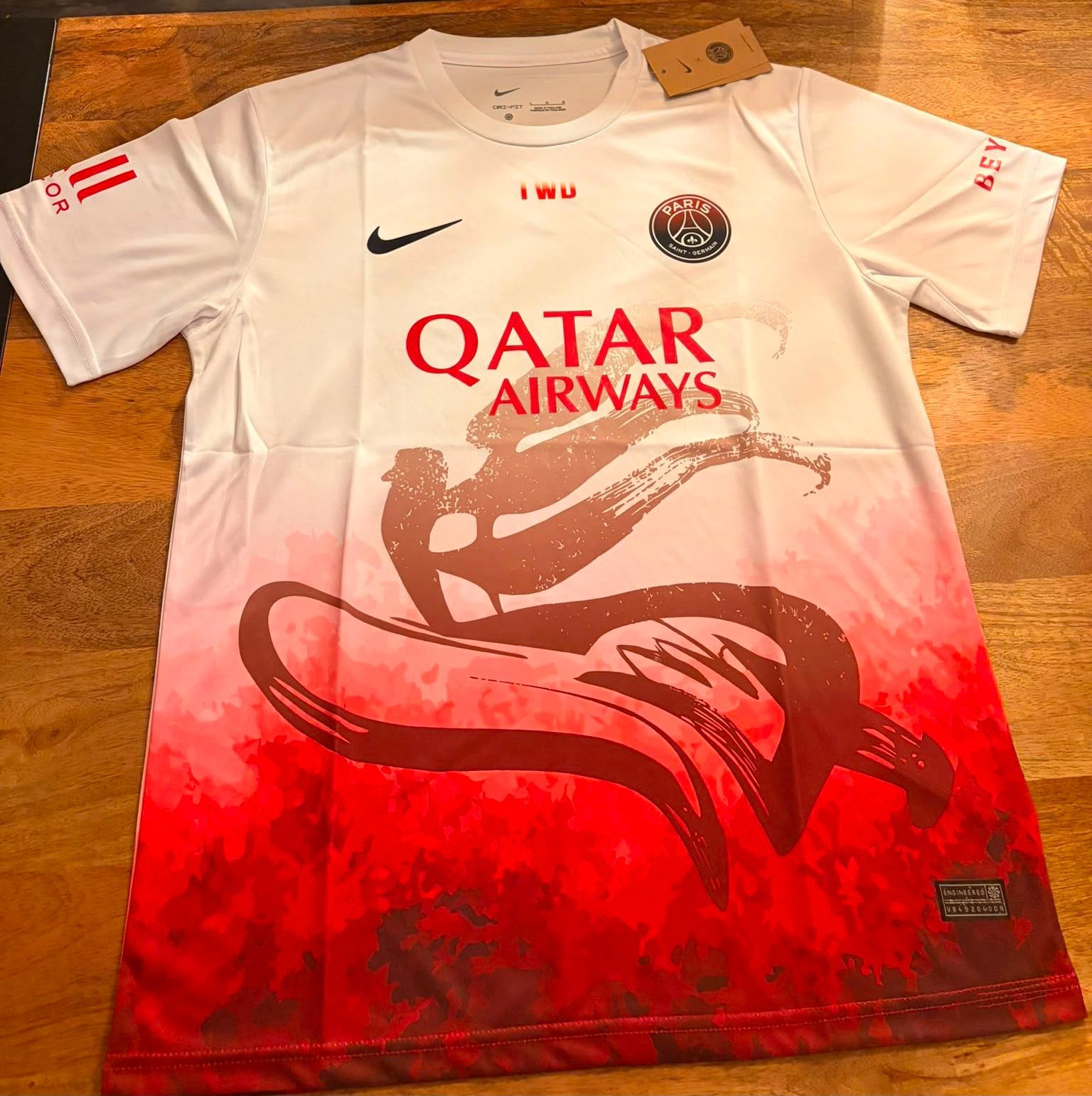 Paris Saint Germain (special edition) 26/27, Ophalen of Verzenden, Nieuw, Maat 52/54 (L), Wit