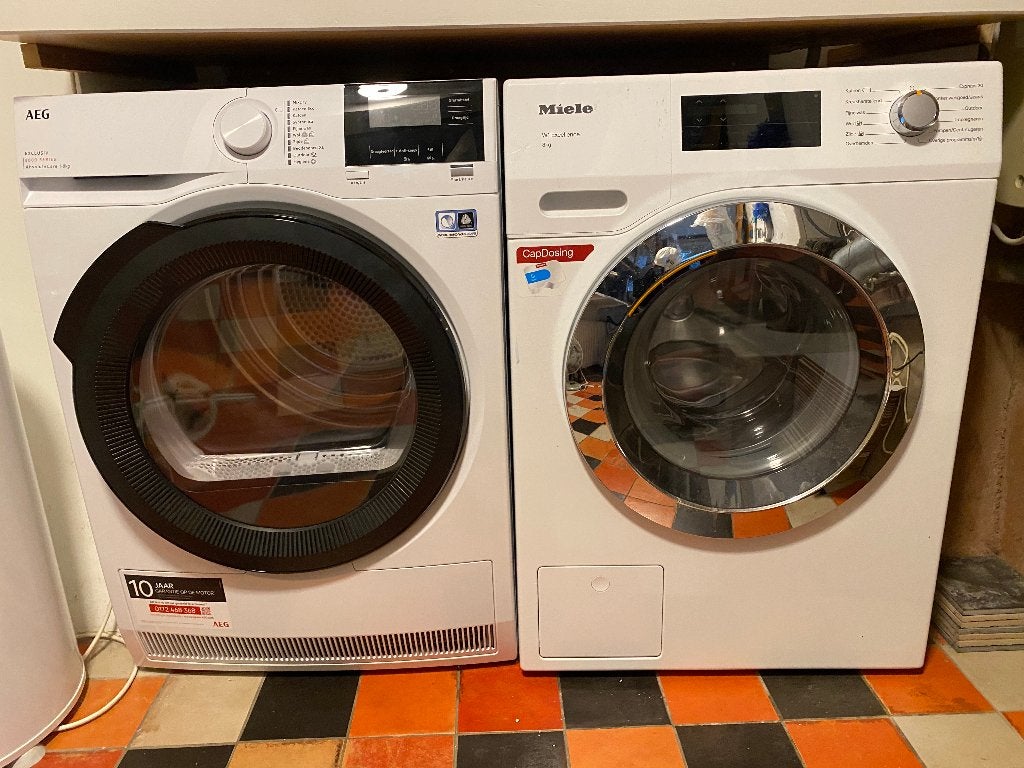 Miele Washer and Dryer Set, 6 tot 8 kg, Ophalen, Zo goed als nieuw, 85 tot 90 cm