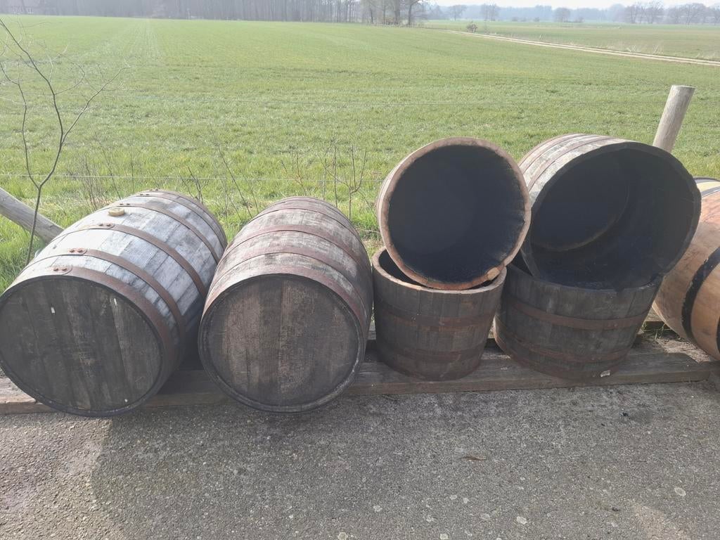 Eiken whiskeyvaten - Plantenbakken / Vijvertje / Decoratie, Ophalen, Gebruikt, Minder dan 60 cm, Rond