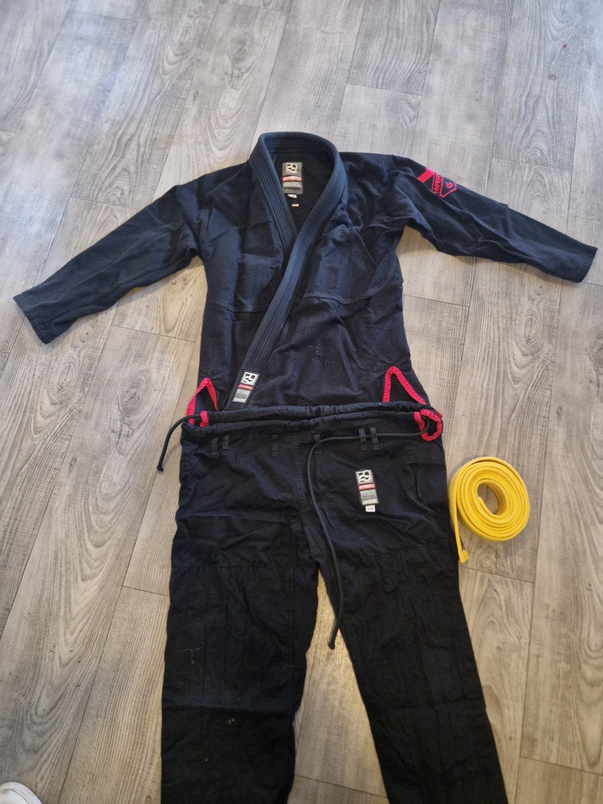 Pak voor judo tai jutsi jijitsu karate hyperfly, Ophalen of Verzenden, Zo goed als nieuw, Jiu-Jitsu, Vechtsportpak
