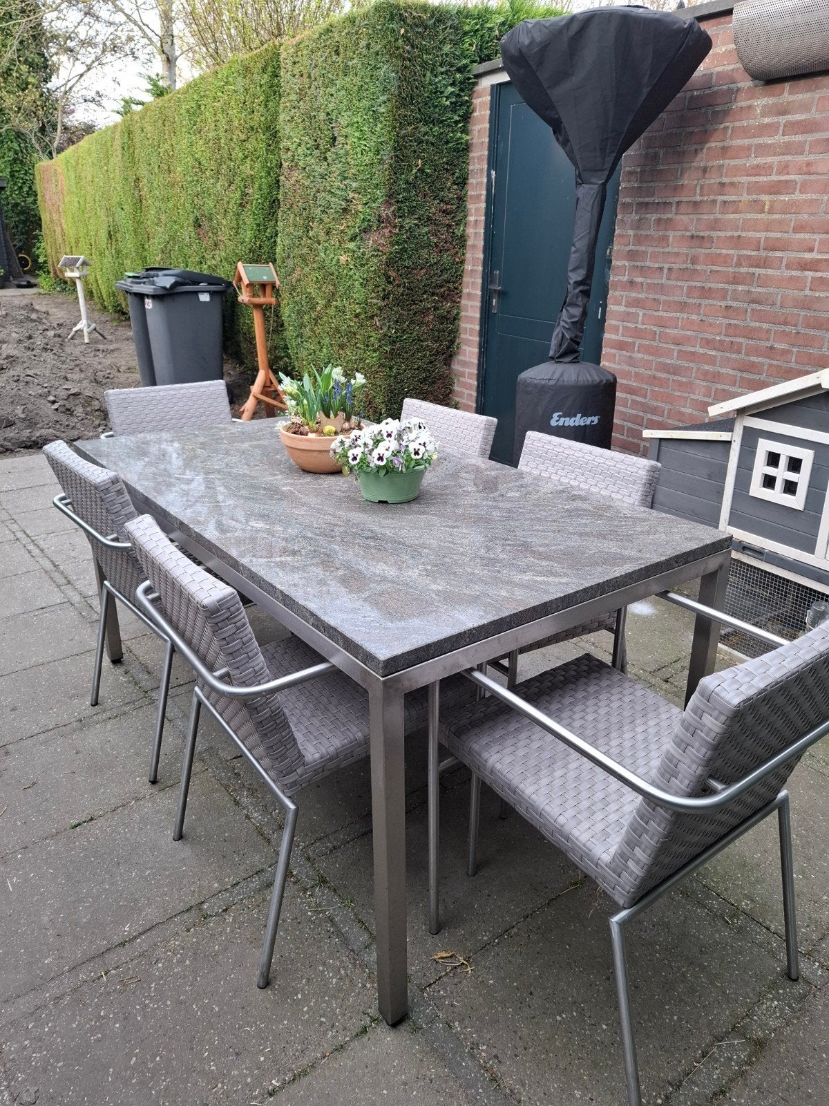 6 stoelen met een goed onderhouden natuurstenen tafel, Ophalen of Verzenden, Gebruikt, Overige materialen