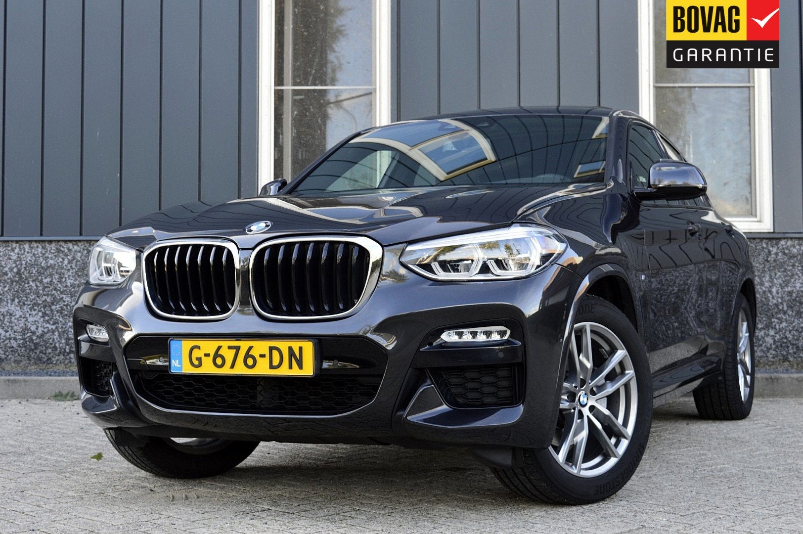 BMW X4 xDrive20i M Sport Rijklaarprijs-Garantie Panorama dak, Automaat, Gebruikt, 4 cilinders, Bedrijf