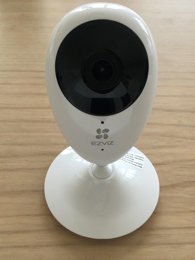 Ezviz C2C Pro Slimme beveiligingscamera, Ophalen of Verzenden, Nieuw, Binnencamera