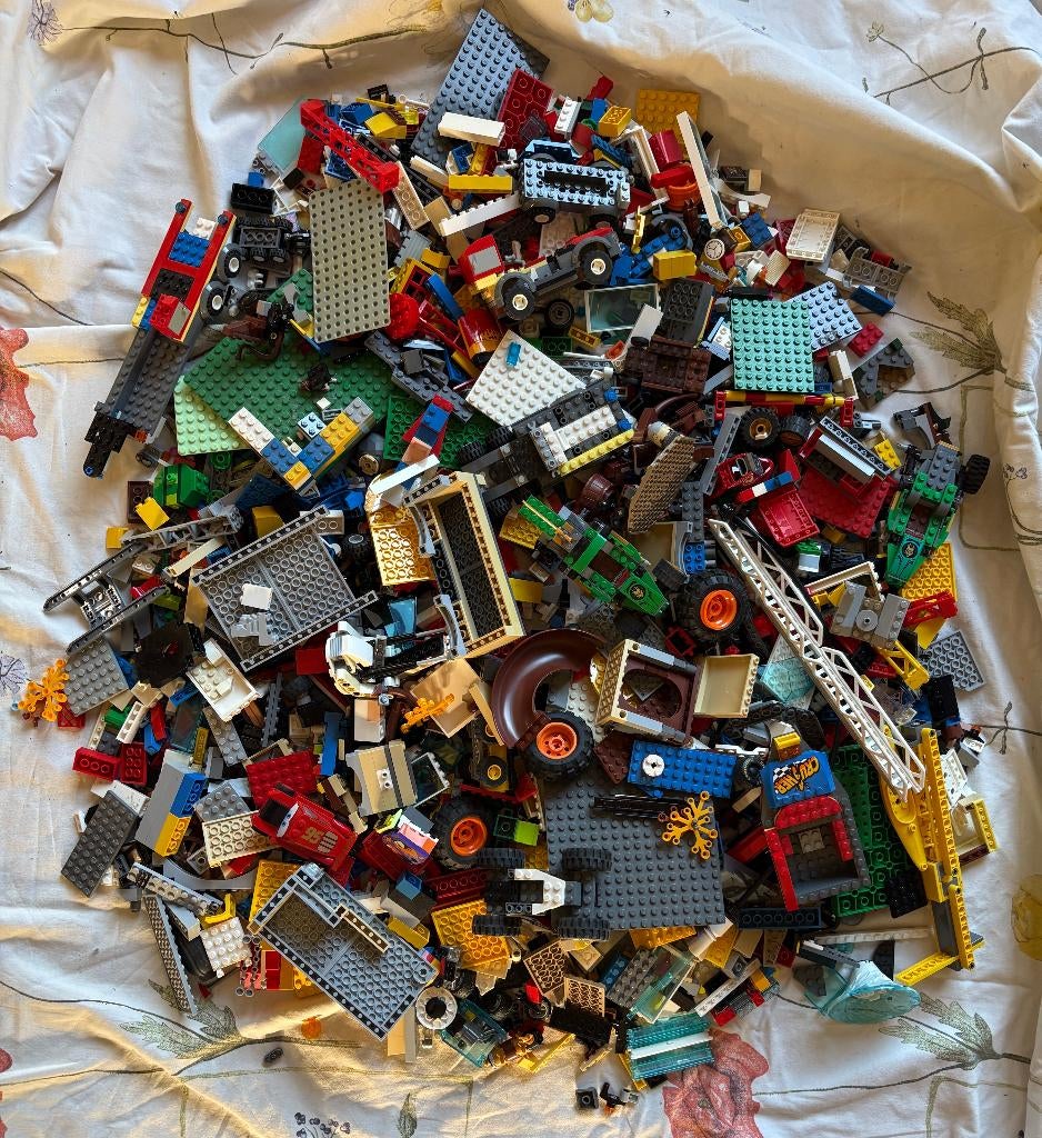Partij lego met 30+ figuren, Ophalen, Inclusief minifiguren, Gebruikt, Lego
