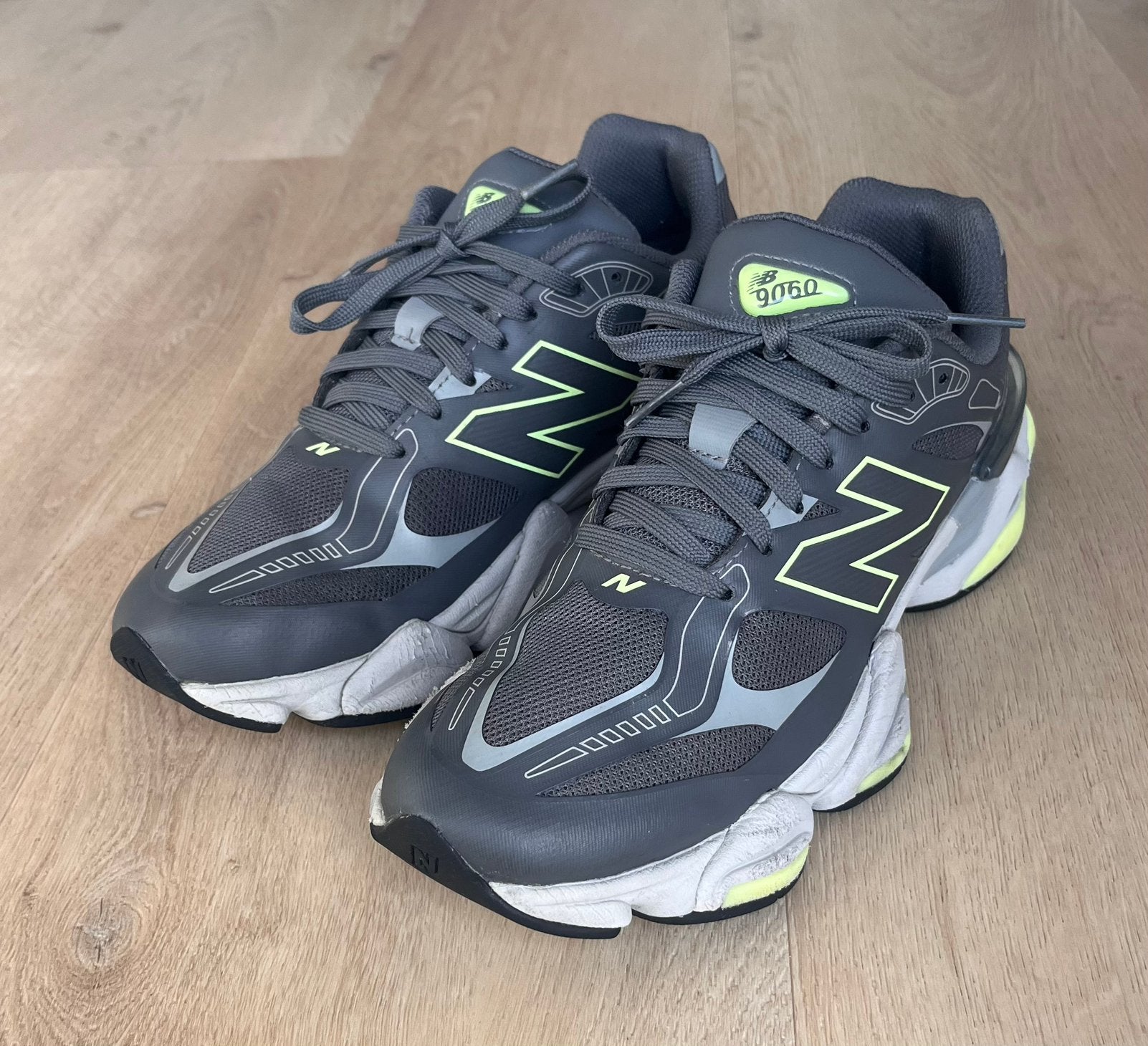 New Balance 9060 – maat 41,5, Kleding | Heren, Zwart, Ophalen of Verzenden, Sneakers of Gympen, Zo goed als nieuw