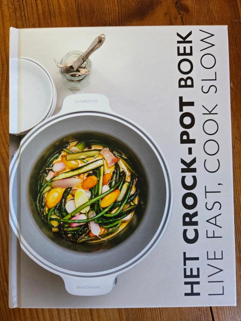 Het Crock-Pot Boek - Live Fast, Cook Slow - Hardcover, Ophalen of Verzenden, Zo goed als nieuw