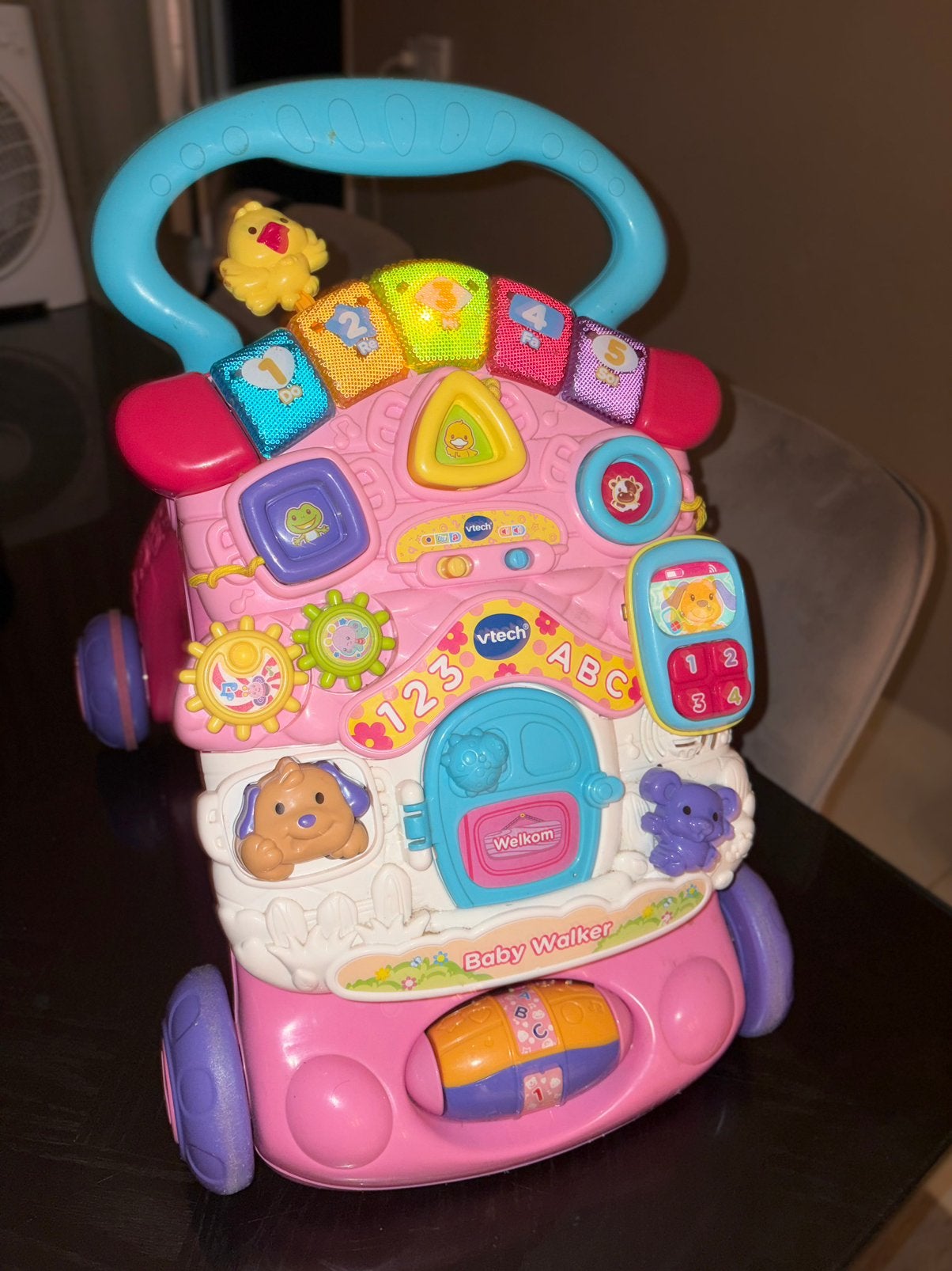 Baby walker vtech roze, Ophalen, Zo goed als nieuw, 6 maanden tot 2 jaar