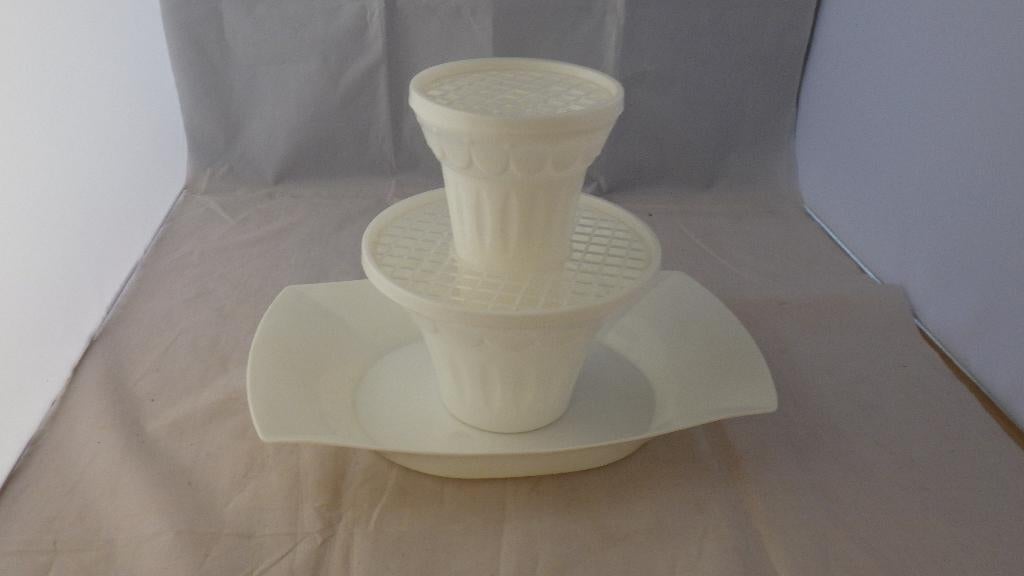 mooie bloemensteker van tupperware, Verzamelen, Ophalen of Verzenden, Huis en Inrichting