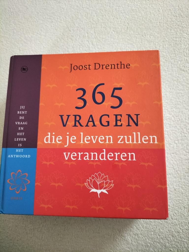 365 Vragen die je leven zullen veranderen - Joost Drenthe, Meditatie of Yoga, Ophalen of Verzenden, Zo goed als nieuw, Joost Drenthe