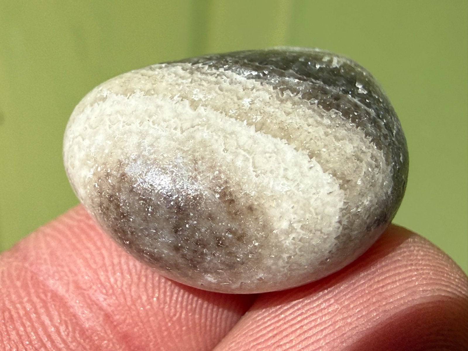 Zebracalciet zebra calciet broekzaksteen mineralen, Ophalen of Verzenden, Mineraal