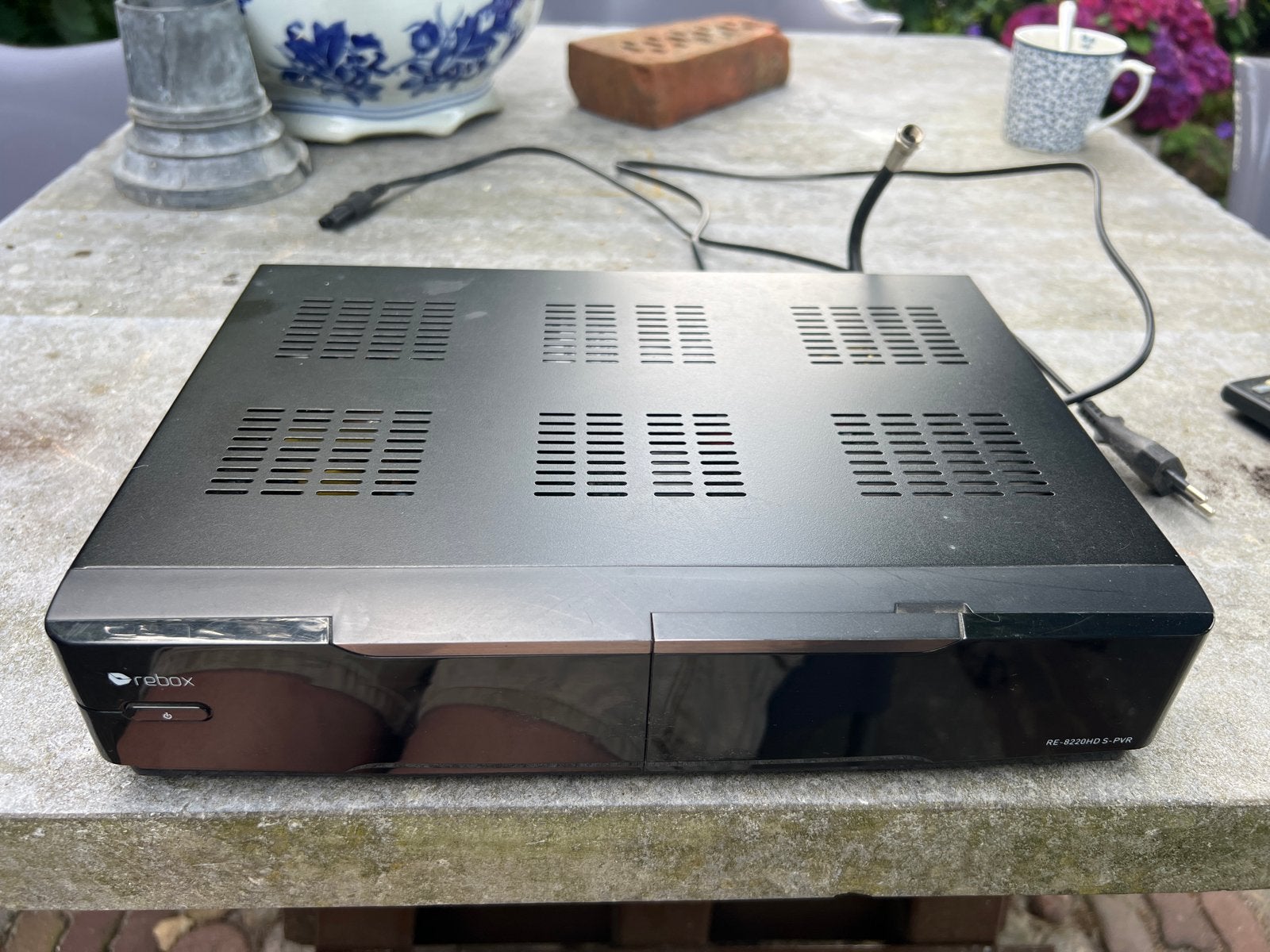 Rebox RE-8220HD S-PVR Receiver, Verzenden, Gebruikt, Decoder