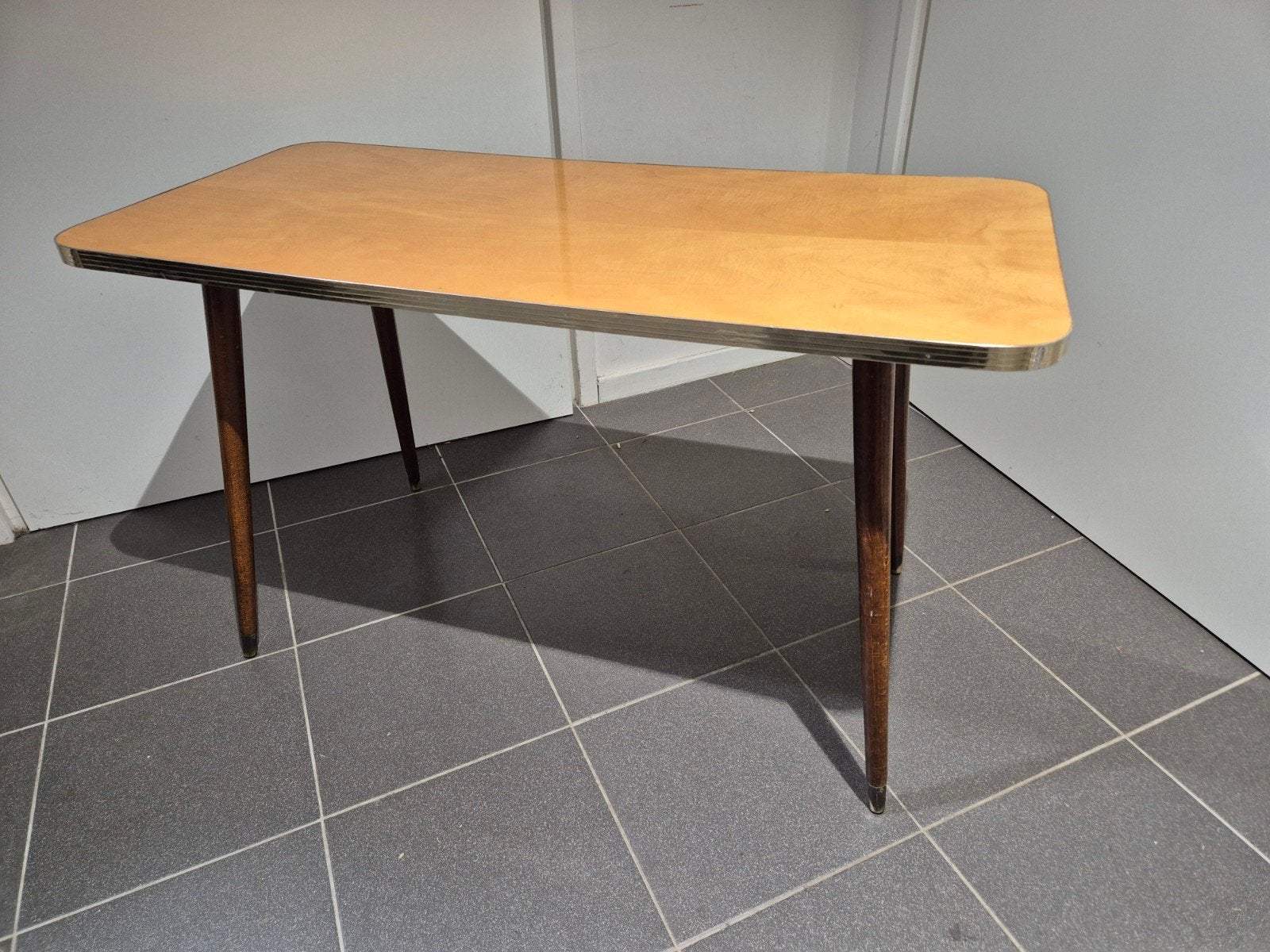 vintage salontafel, Ophalen