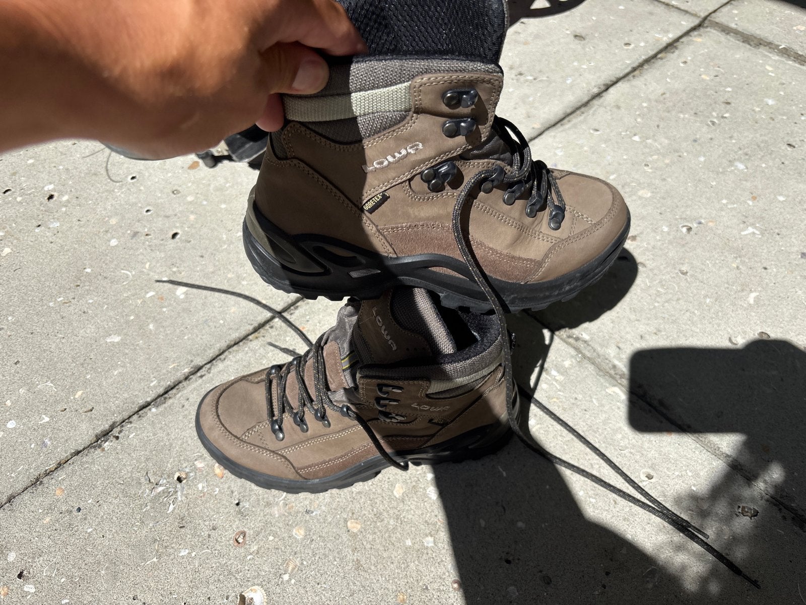 Lowa Renegade GTX Mid wandelschoenen - Maat 39.5, Ophalen, Gebruikt, Schoenen