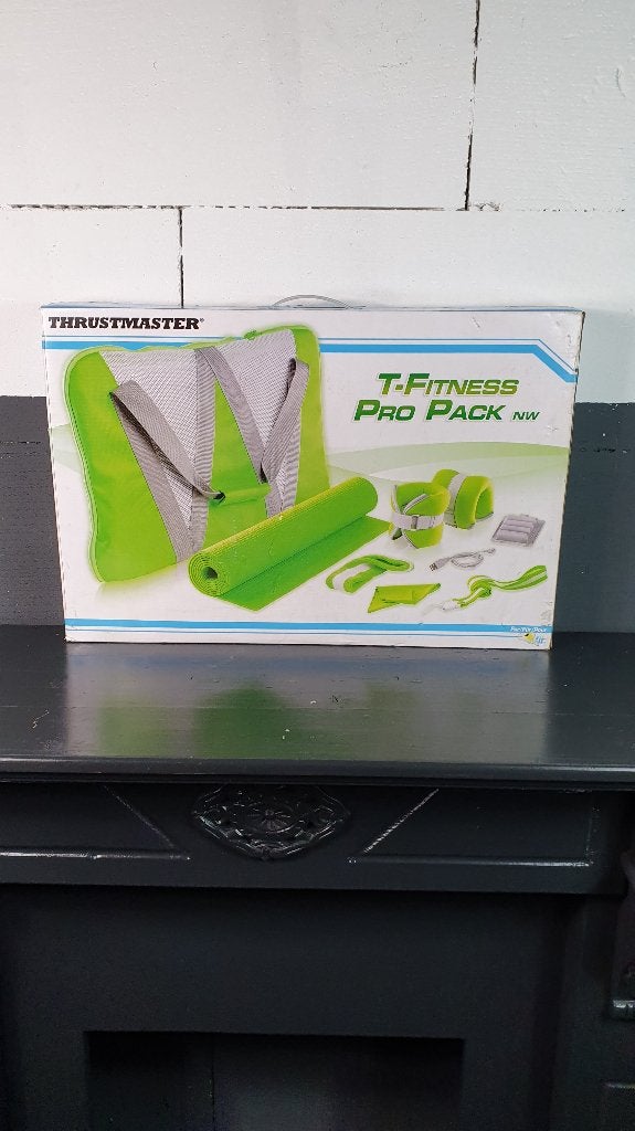 Thrustmaster T-Fitness Pro Pack voor Wii Fit, Nintendo. S26, Tweedehands verkoop, Tweedehands verkoop, Gebruikt, Ophalen of Verzenden