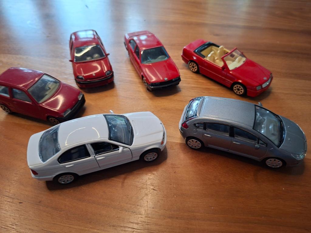 12miniatuur auto's, Ophalen, Bburago