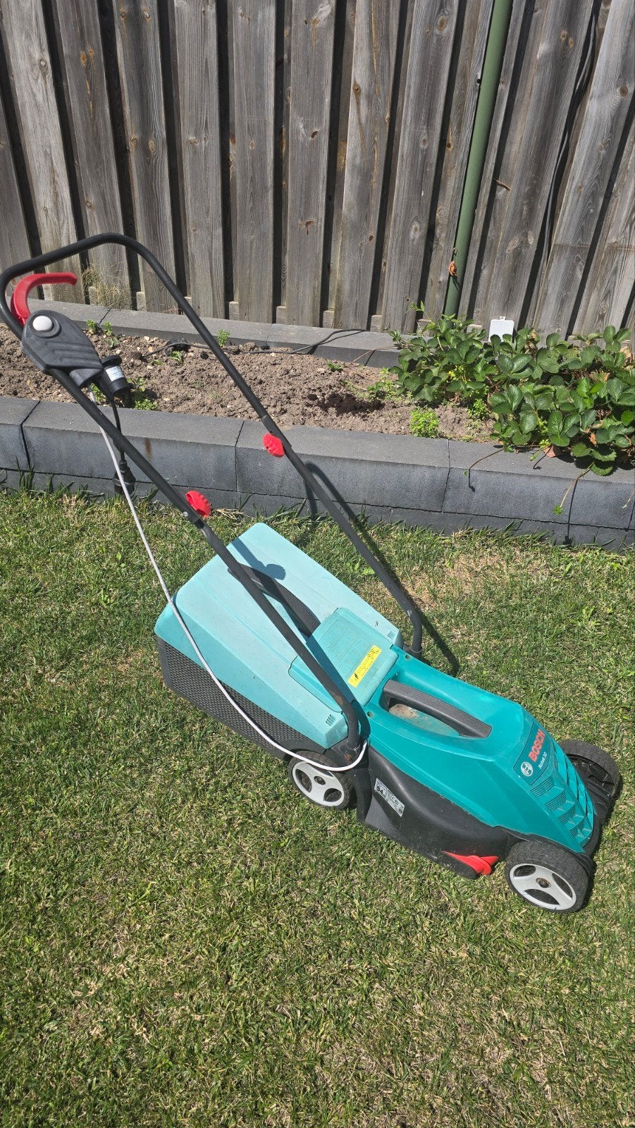 Bosch rotak 32 Grasmaaier defect, Ophalen, Gebruikt