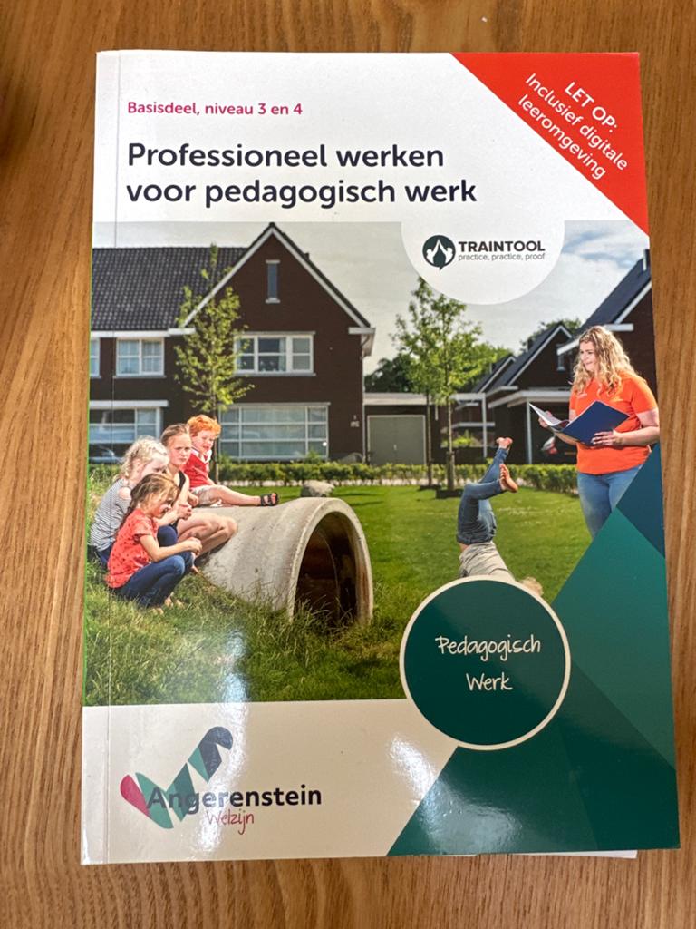 Professioneel werken voor pedagogisch werk (Niveau 3 & 4), Ophalen of Verzenden, Gamma, Zo goed als nieuw, MBO
