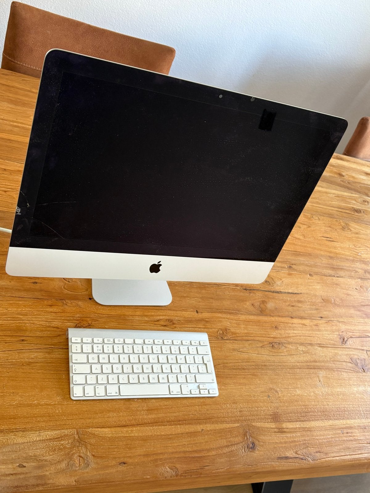 Apple iMac met toetsenbord en muis - Gebruikt, Ophalen of Verzenden, Niet werkend, IMac