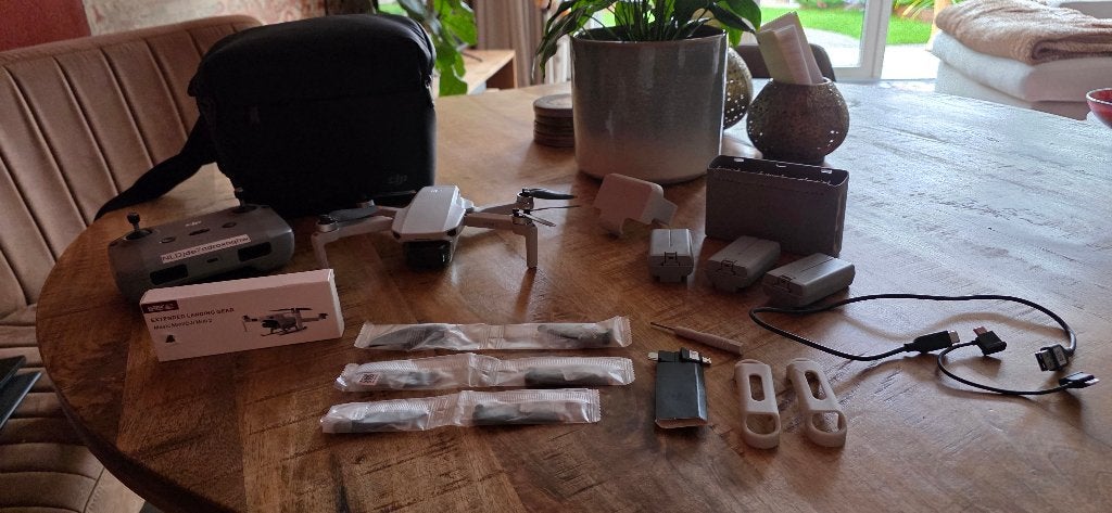 Drone DJI mini 2 met veel extra's, Cameradrone, 5 tot 10 kilometer, Ophalen of Verzenden, Zo goed als nieuw