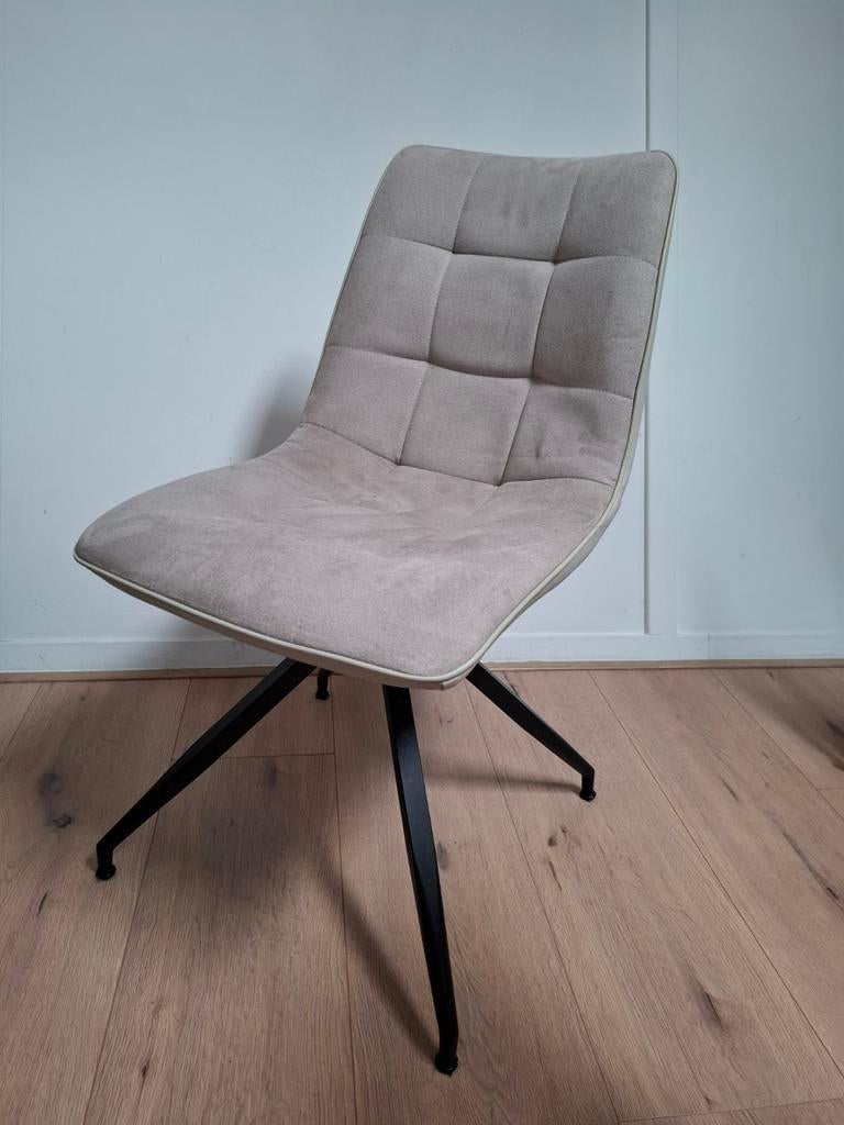 3 eetkamerstoelen prijs per stuk, Ophalen, Gebruikt, Overige kleuren, Drie