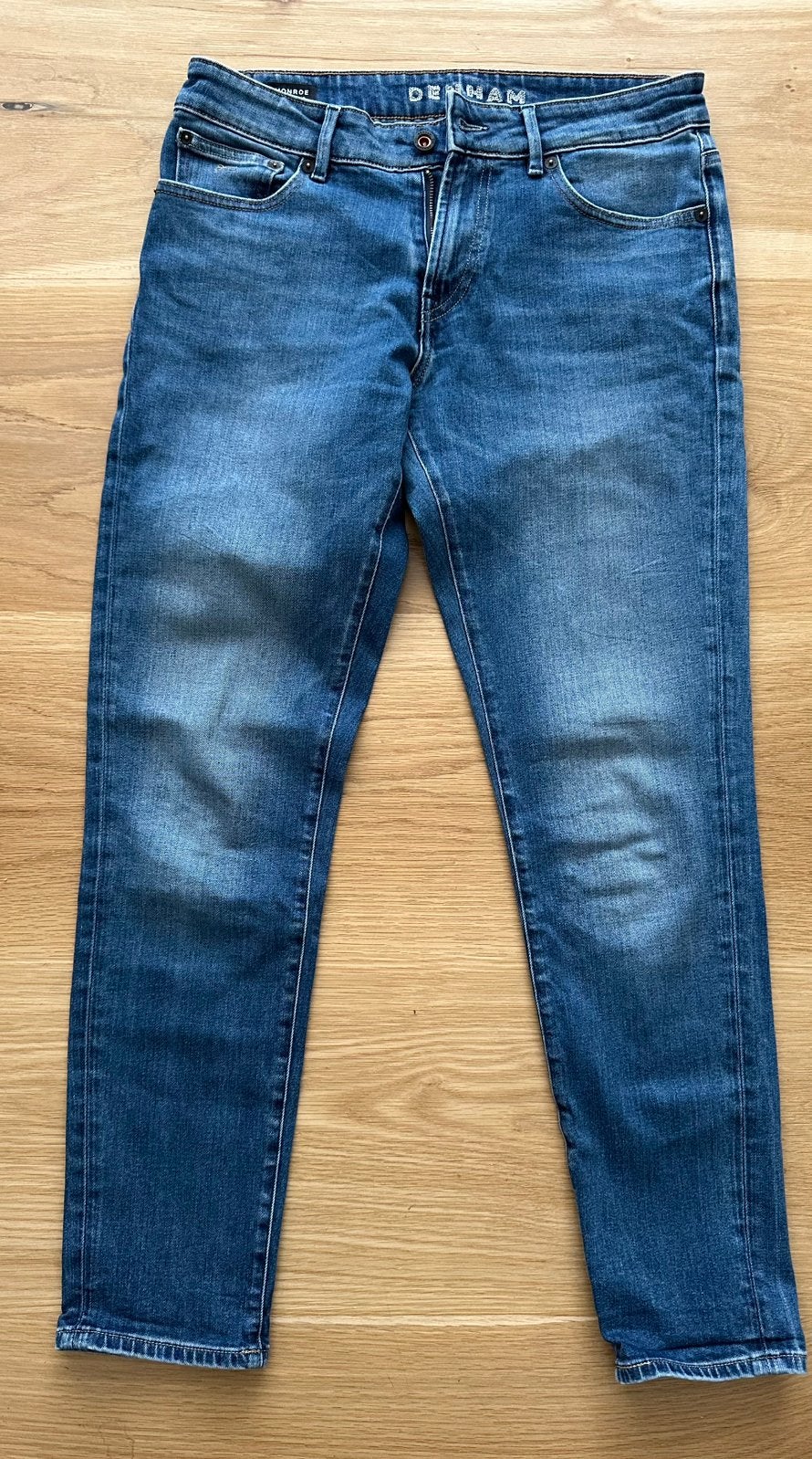 Nog een mooie Denham monroe W27-L30 spijkerbroek, Ophalen of Verzenden, Zo goed als nieuw, Blauw, W27 (confectie 34) of kleiner