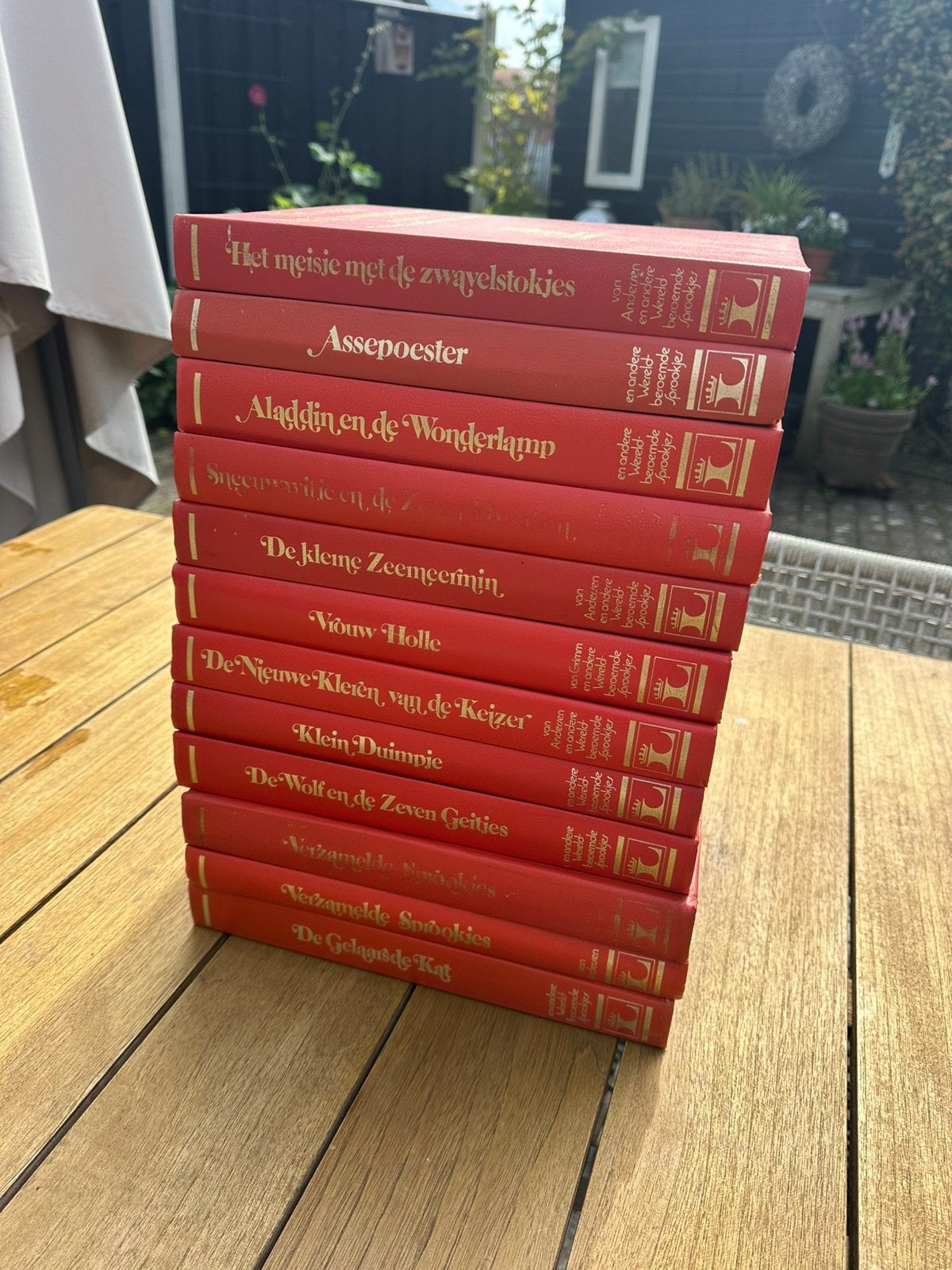 Complete set sprookjes boeken, Ophalen, Gelezen