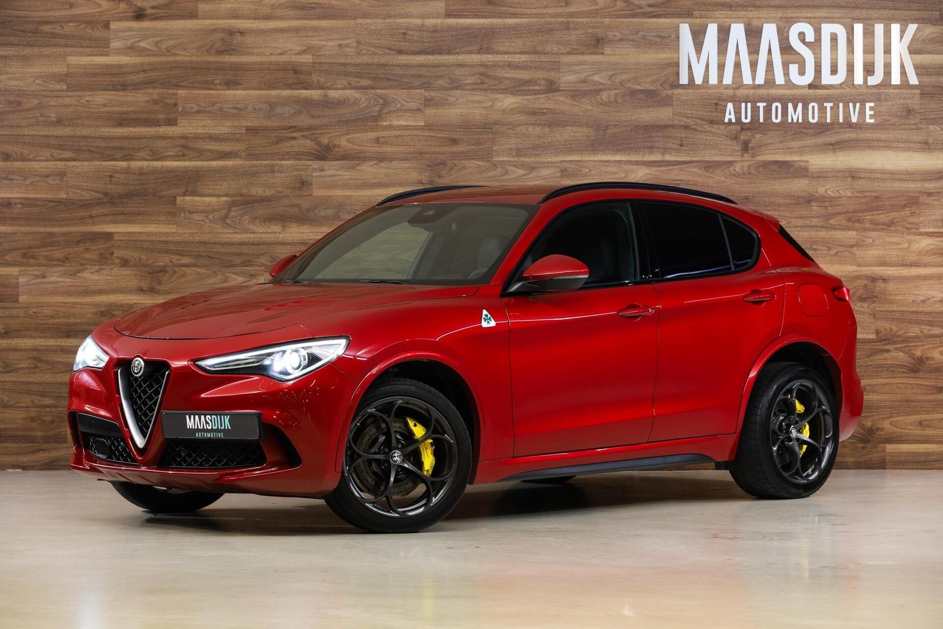 Alfa Romeo Stelvio 2.9 V6 AWD Quadrifoglio|Carbon|Squadra|H&, Auto's, Automaat, Dealer onderhouden, Gebruikt, 510 pk