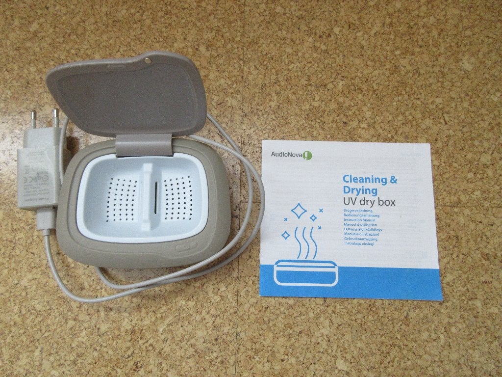 Droogbox UV box AudioNova voor gehoorapparaten+handleiding, Ophalen of Verzenden, Gebruikt