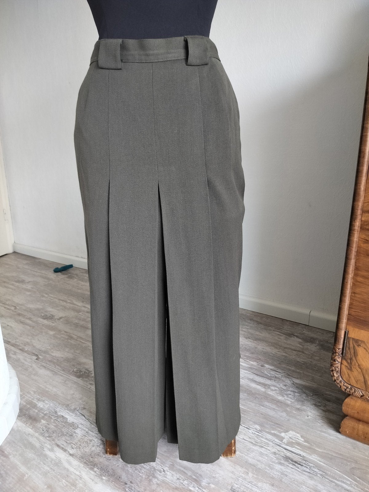 Vintage wollen rok, Ophalen of Verzenden, Zo goed als nieuw, Groen, Onder de knie