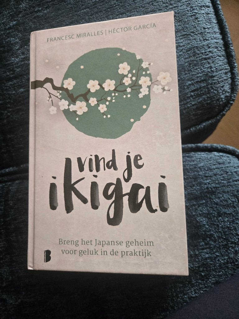 Vind je ikigai nieuw, Boeken, Ophalen of Verzenden, Zo goed als nieuw